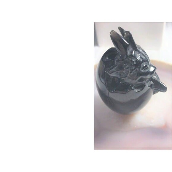 Black Obsidian Baby Dragon in Egg Carving - Picture 3 of 8